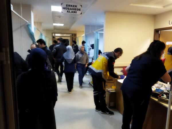 1703817128 407 Ispartada KYK Yurdunda Kalan 110 Ogrenci Zehirlendi