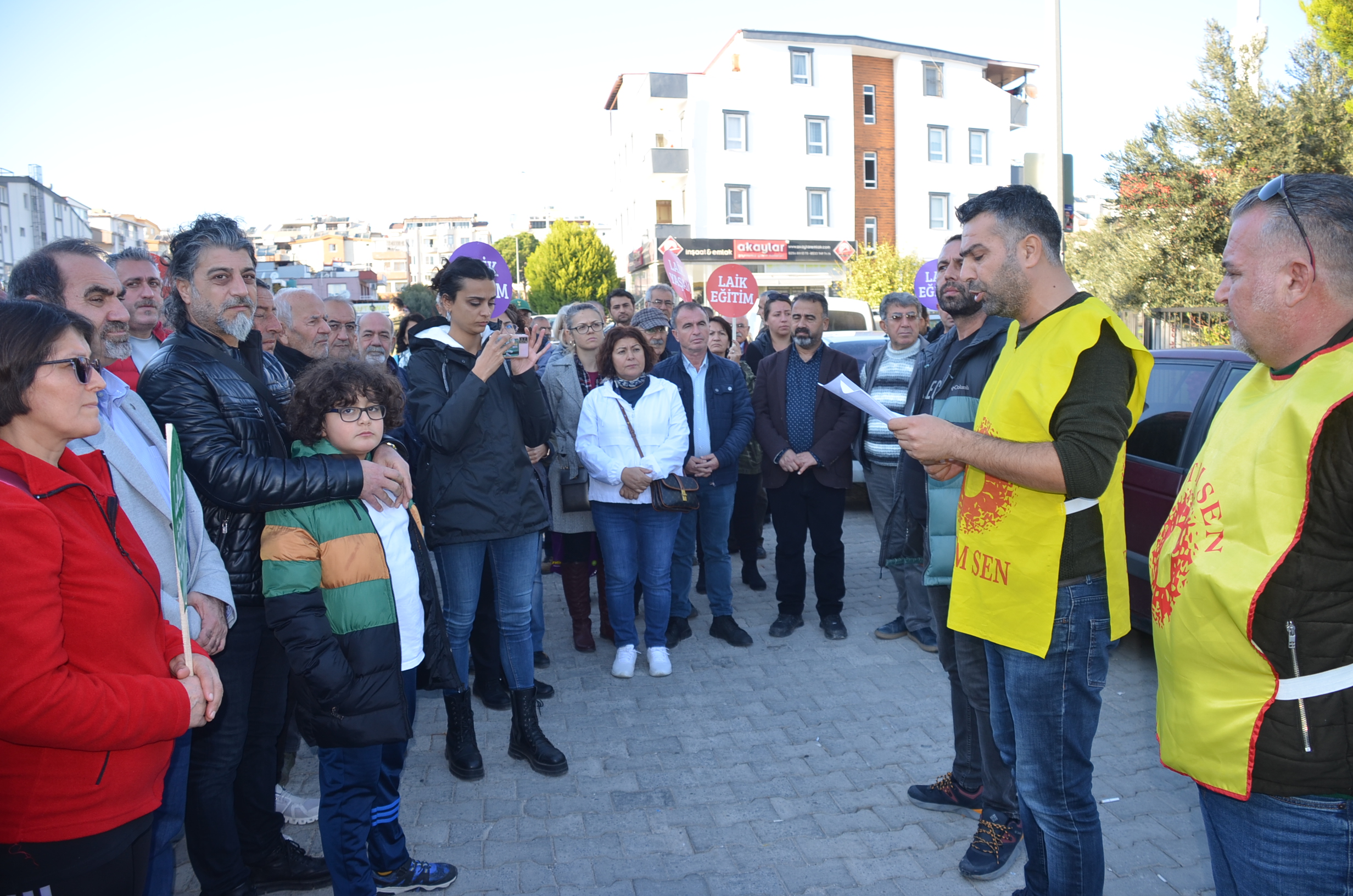 didim-egitim-sen-egitim-sistemi-cemaatlere-teslim-edilemez-432689-33a5405b37cda50221b0d70be44468ee.jpg