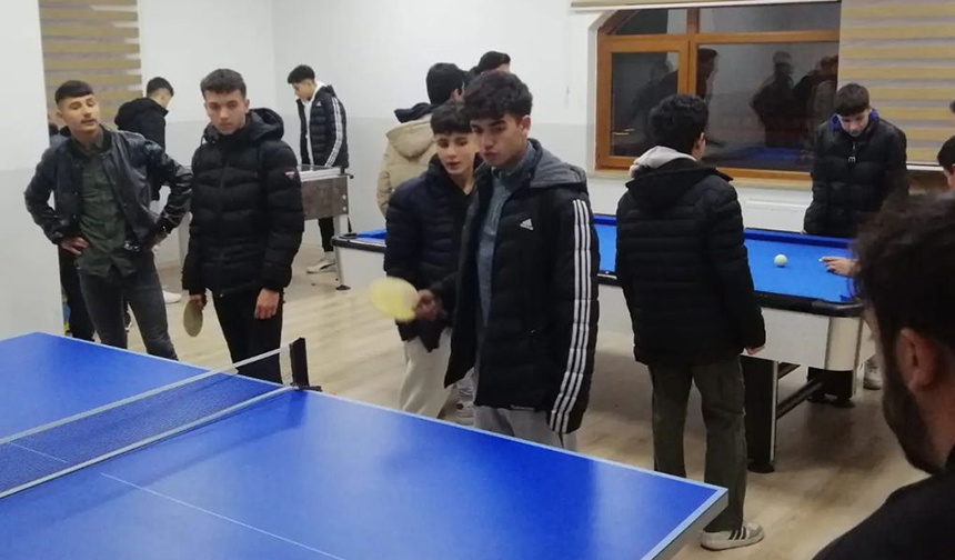 Spor Kulübü Öğrencileri Gençlik Merkezi 33
