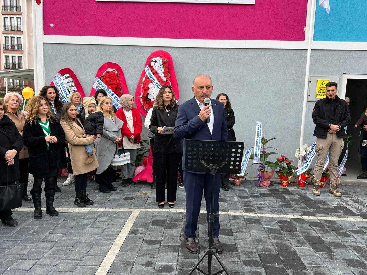 1705633016 58 Yepyeni Bir Ozel Egitim Merkezi Hizmete Acildi