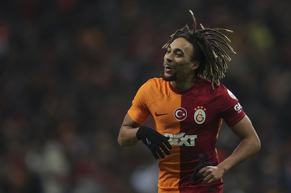 Sacha Boey'e dev talip: Sözleşme vurgusu yaptılar   - 2. Foto