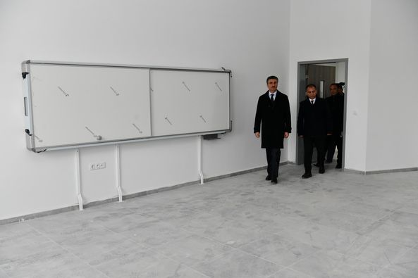 1706182840 870 Vali Barusun Egitim Yatirimlari Incelemesi
