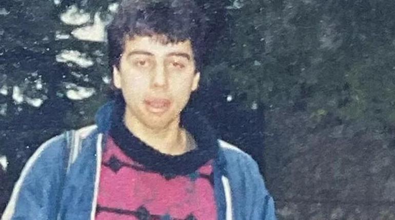 Hande Erçel'in Yeni Macerası: Ünlülerin Üniversite Halleri Hamdi Alkan Üniversite Yılları