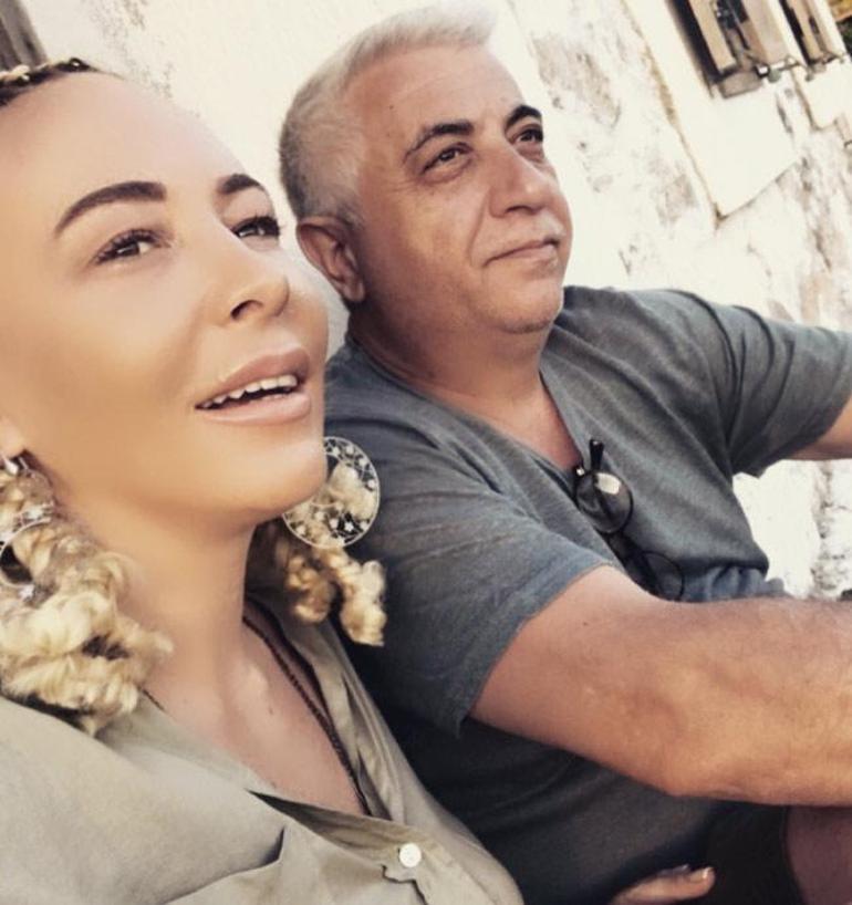 Oyuncu çiftin oğulları 19 oldu Dünya bir yana o bir yana
