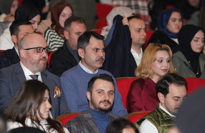 Egitim Yolculugunda Duymak Istediginiz Ses Saz ve Al Yazmasi