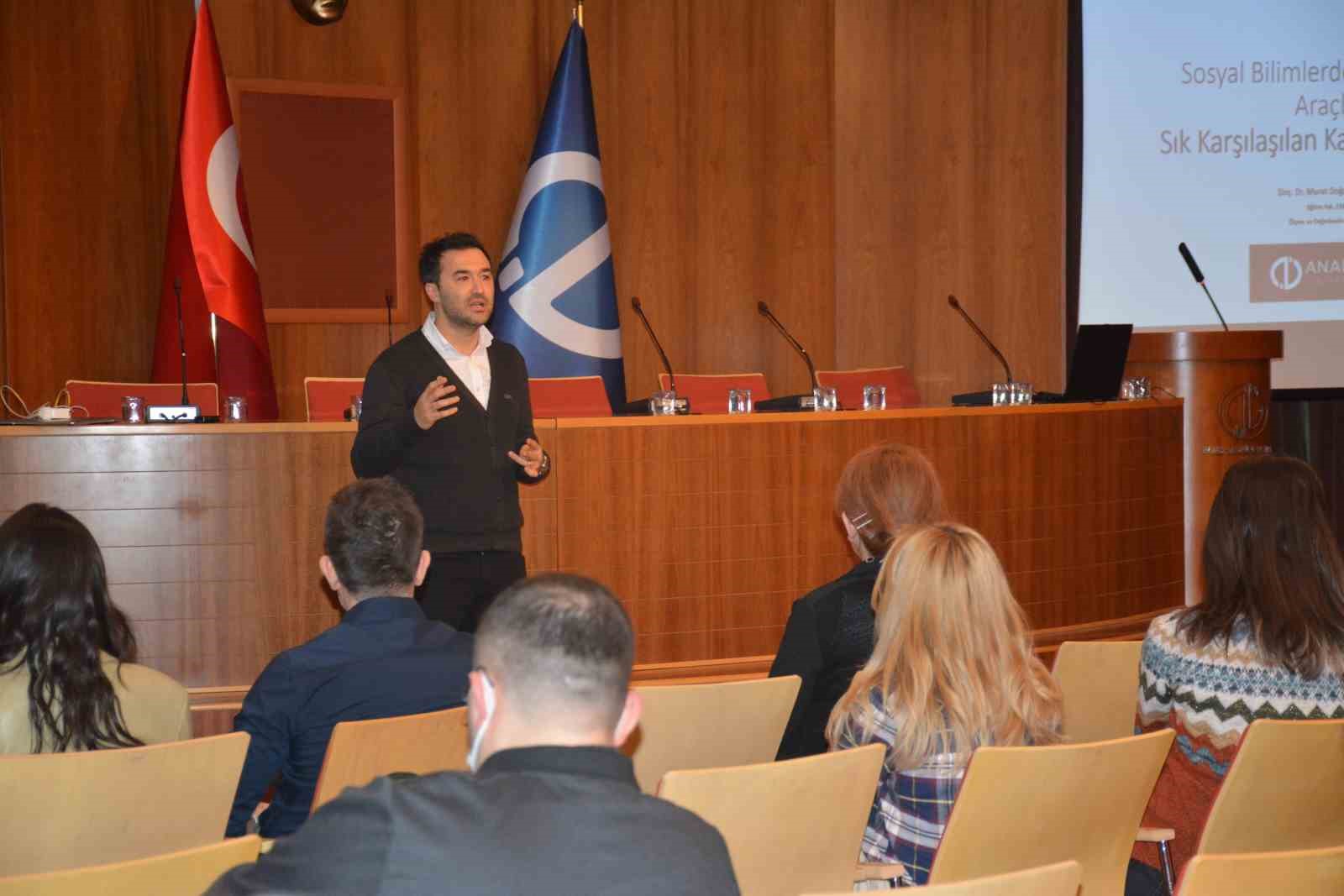 Kavram Yanilgilari Ele Alindi Bilecik11