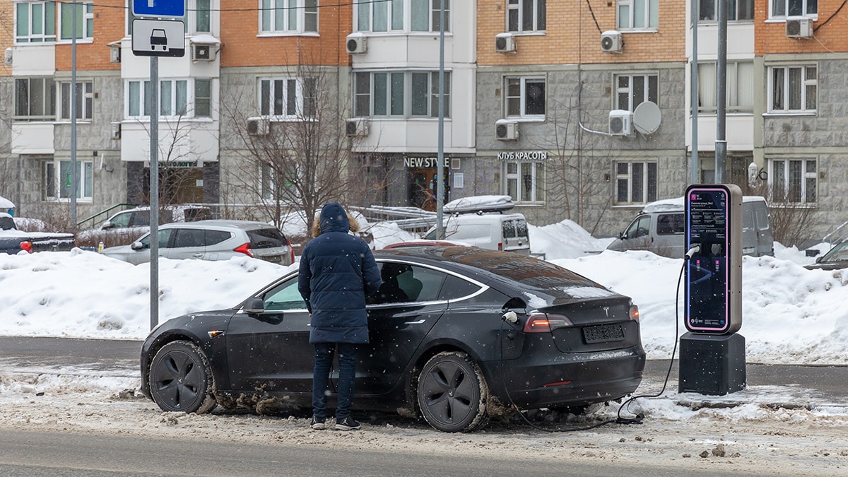 Soguk Havadaki Elektrikli Araclar Dondular