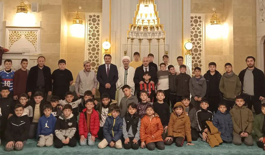 Spor Kulübü Öğrencileri Gençlik Merkezi 11