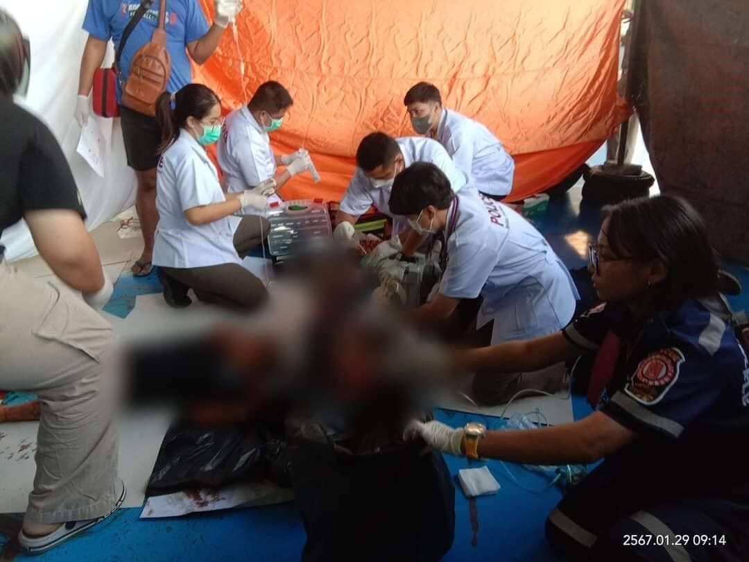 Okulda dehşet saçtı! Tayland'da bir öğrenci arkadaşını herkesin gözü önünde öldürdü