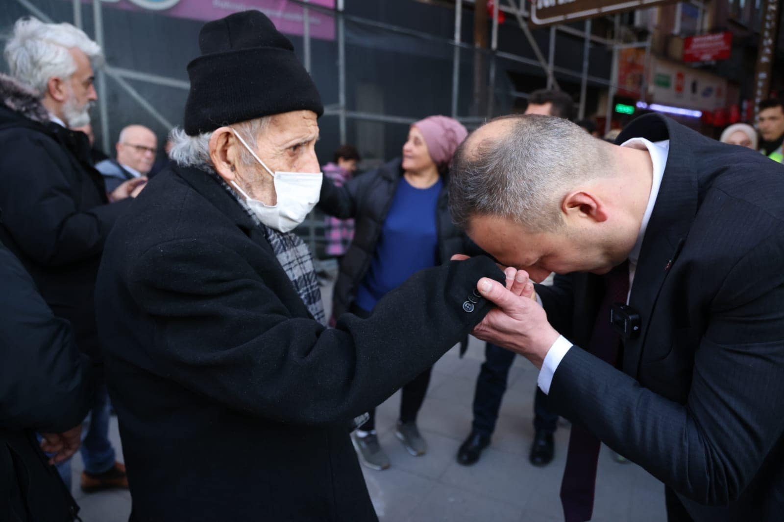1707274721 535 Avci ve Selim Alandan Kandil Simidi Lezzetin Izinde