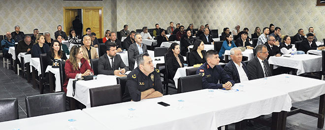 Kemer'de 2023-2024 Eğitim-Öğretim Yılı Asayiş ve Trafik Tedbirleri Toplantısı