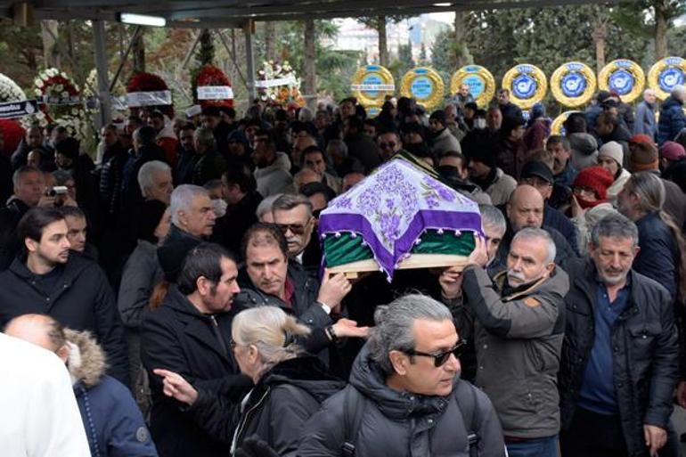 Yeşilçamın usta oyuncusu Sevda Ferdağ son yolculuğuna uğurlandı
