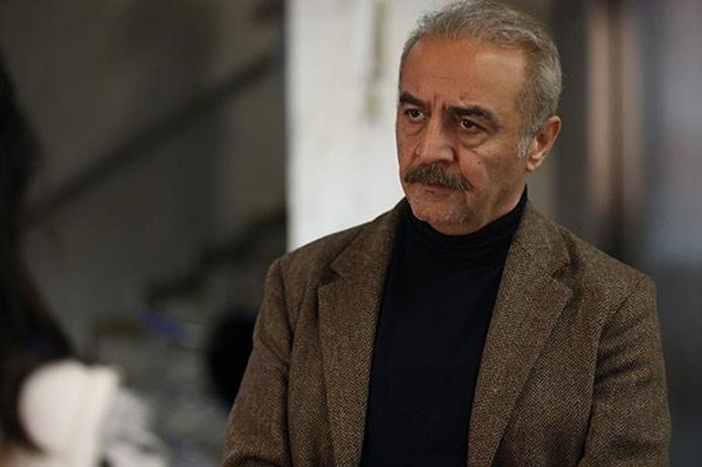 İnci Taneleri Filminde Baba-Oğul Sahnesi Efsanevi Etki Yarattı - Magazin Haberleri İnci Tanelerinde baba-oğul sahnesi ekrana damga vurdu