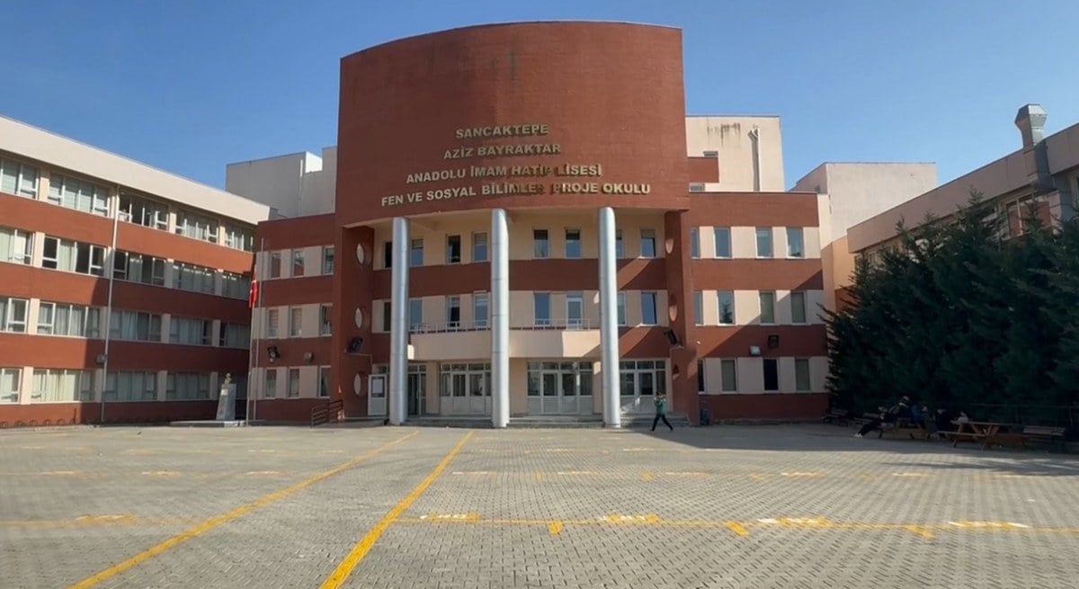 1709049043 852 Istanbulda Lisede Yasanan Kavgada Basina Darbe Alan Ogrenci Hayatini Kaybetti
