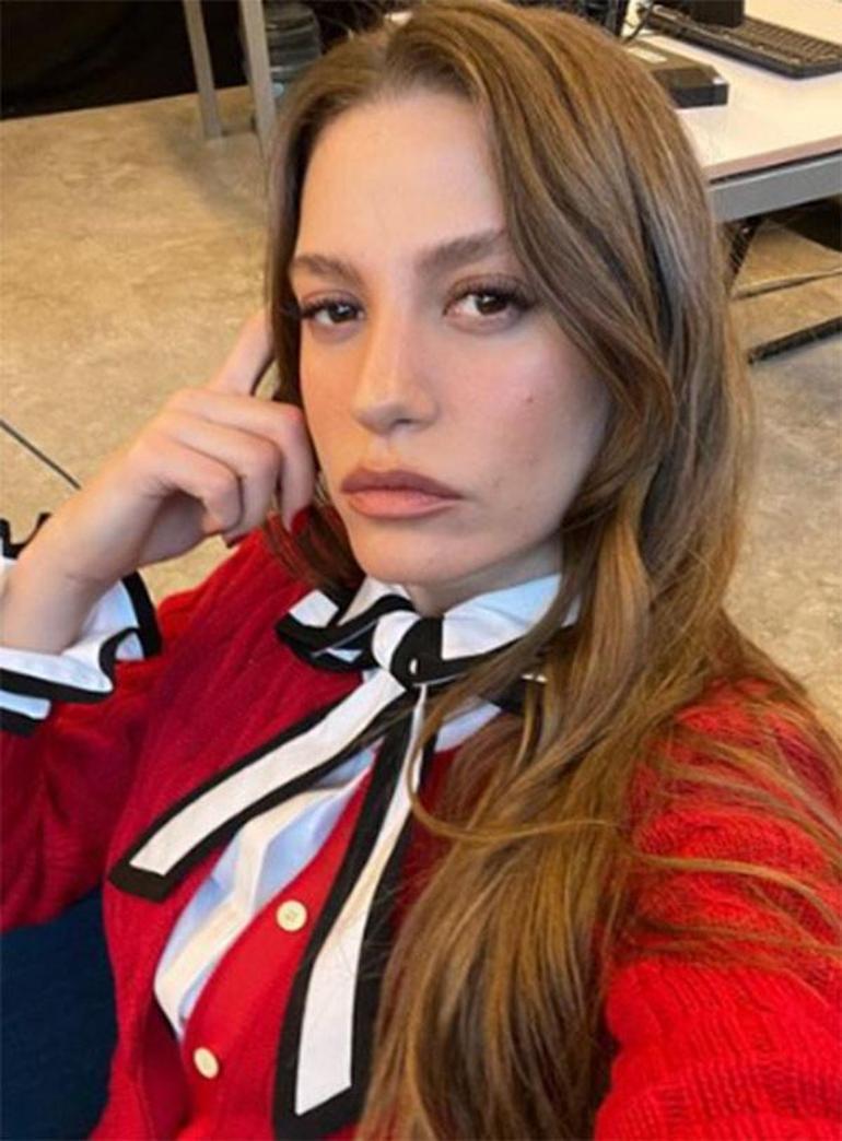 Serenay Sarıkaya-Mert Demir Mal Kabul Kapısından Çıktılar! - Magazin Haberleri Serenay Sarıkaya-Mert Demir aşkı belgelendi