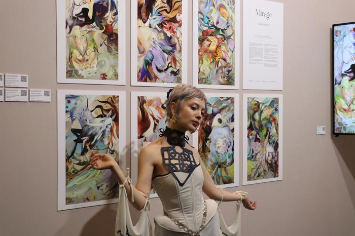 Art Dubai Dijital Bolumuyle Sanat ve Teknoloji Arasinda Kopru Kurmayi