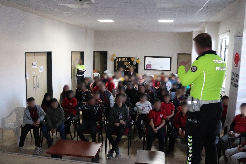 Burdur'da 171 Öğrenci ve 6 Öğretmen Eğitim Aldı