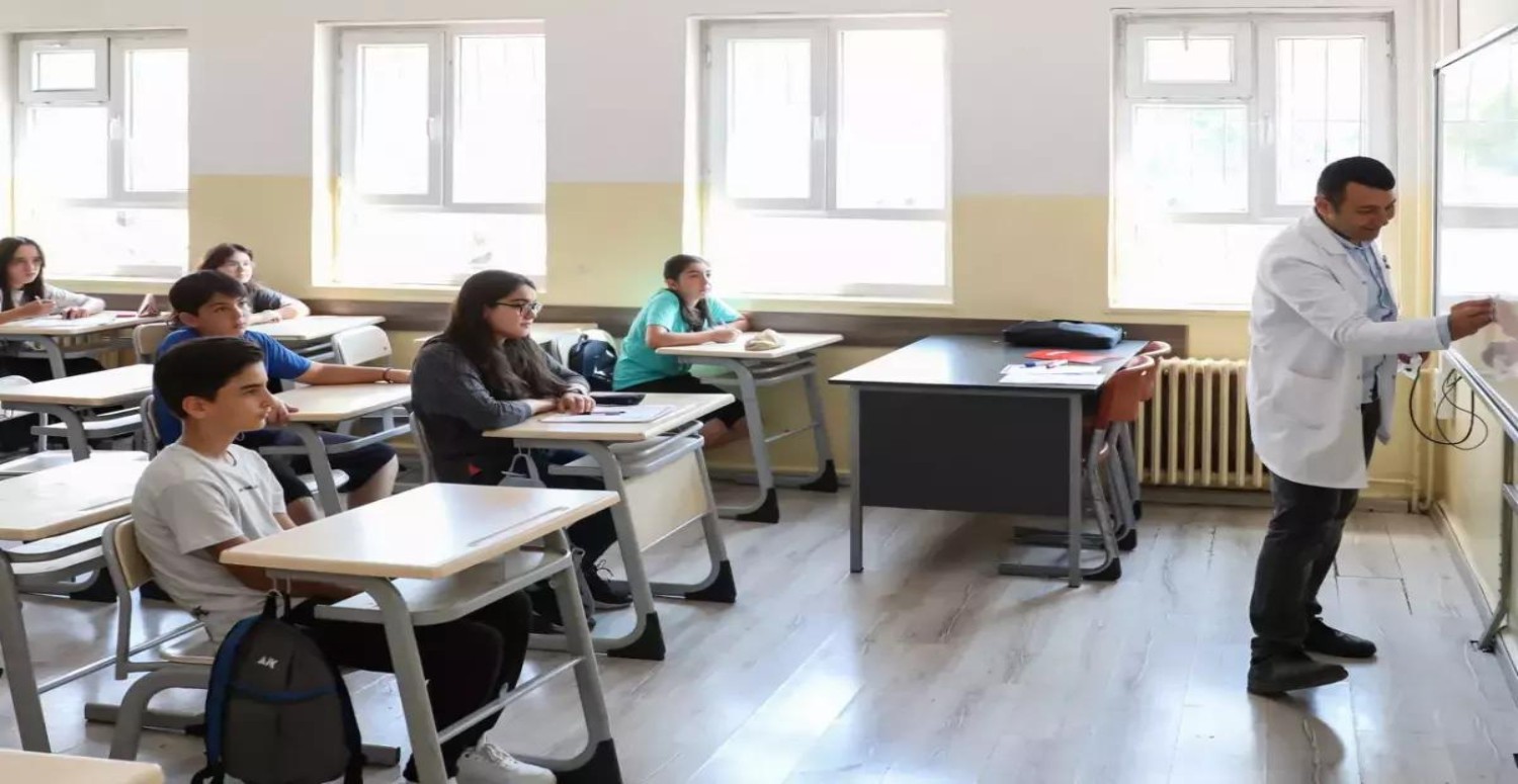 EĞİTİMDE TEKNOLOJİ