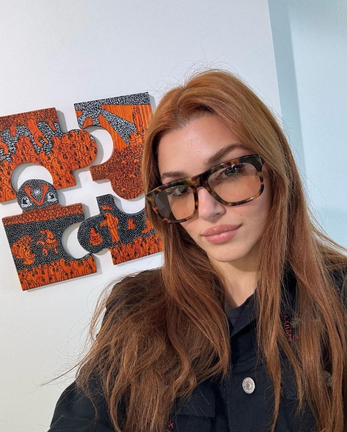 Hande Erçel'in 'sergi' hayali gerçek oluyor - Resim : 2