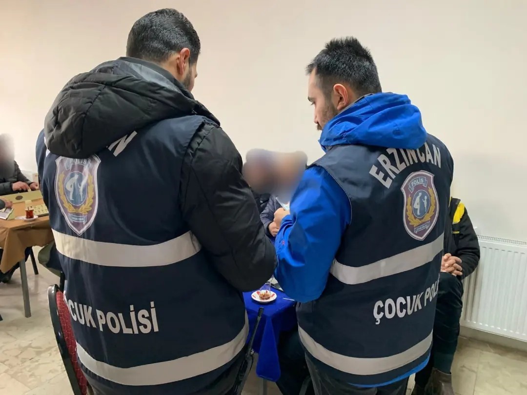 Erzincan’da okul servisleri ile çevreleri denetlendi