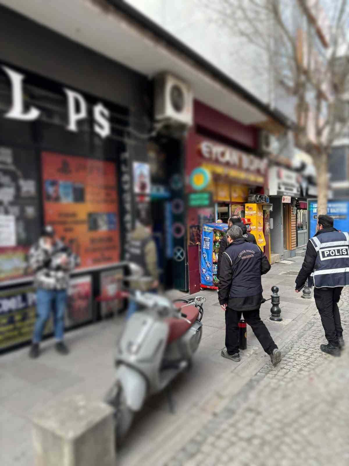 Polis Ekiplerinden Okul Cevrelerinde Denetim – Bilecikte