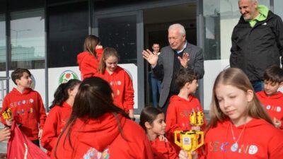 Robotik takımından Başkan Yılmaz’a ziyaret