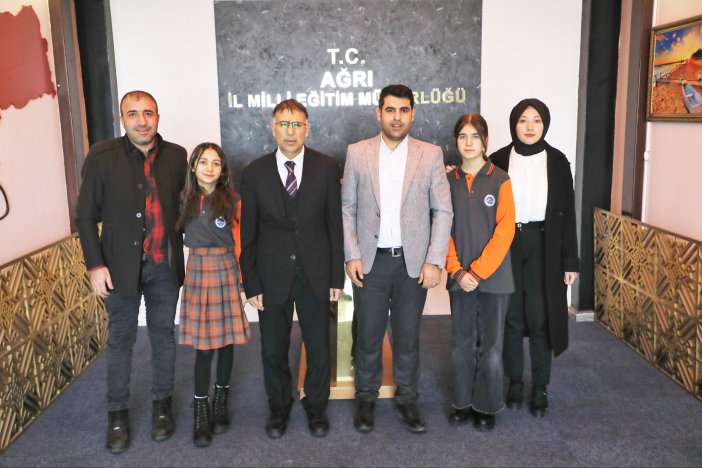 Yeniden Doğuşun Kitap Hediyesi: Tulpar Bize Geldi omr-8774-01.jpeg