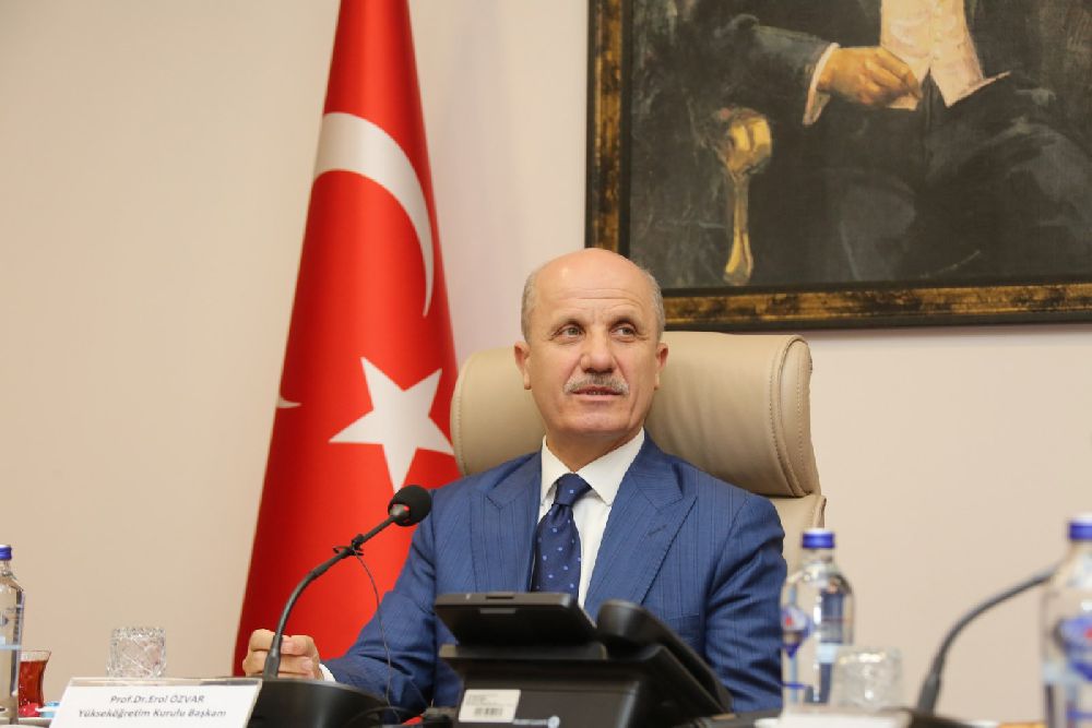 YÖK Başkanı Özvar'dan Bilişim ve Yapay Zeka Tabanlı Programlara Vurgu