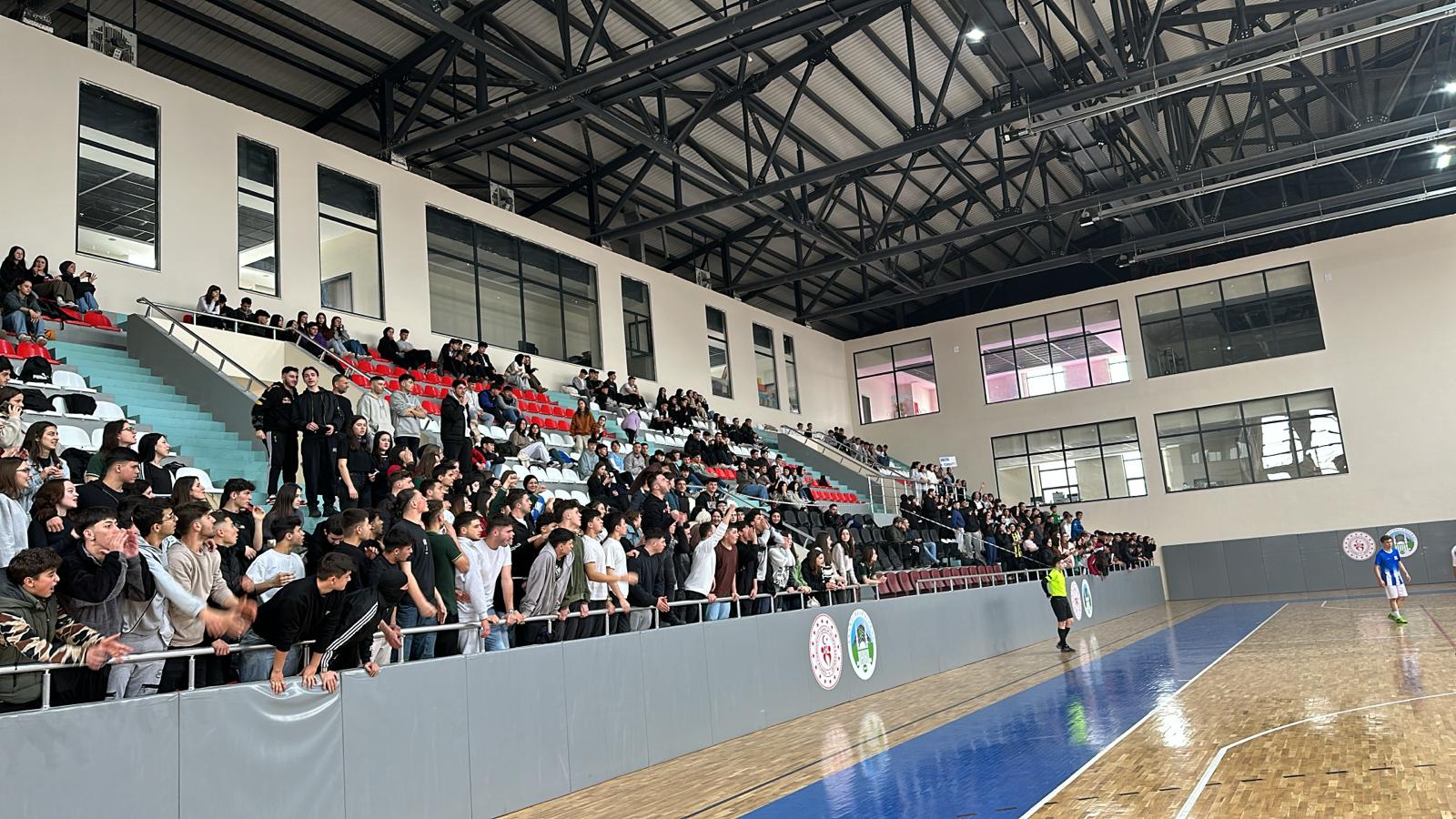 1709922543 289 Akyazi Okul Sporlari 2 Kume Futsal Musabakalari Heyecan Dolu Anlar
