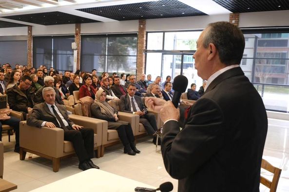 1710006525 605 Davranis Kurallari Hizmet Ici Egitim Semineri Duzenlendi Bizi Yenileme Yolculuguna