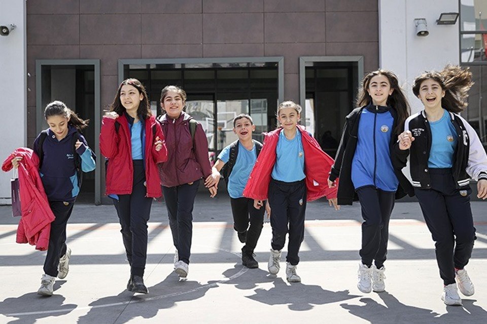 2023-2024 MEB Ara Tatil Takvimi: İkinci Ara Tatil Ne Zaman, Kaç Gün Sürecek? - Son Dakika Eğitim Haberleri İkinci ara tatil ne zaman, kaç gün sürecek? (2023-2024 MEB ara tatil takvimi) - 1