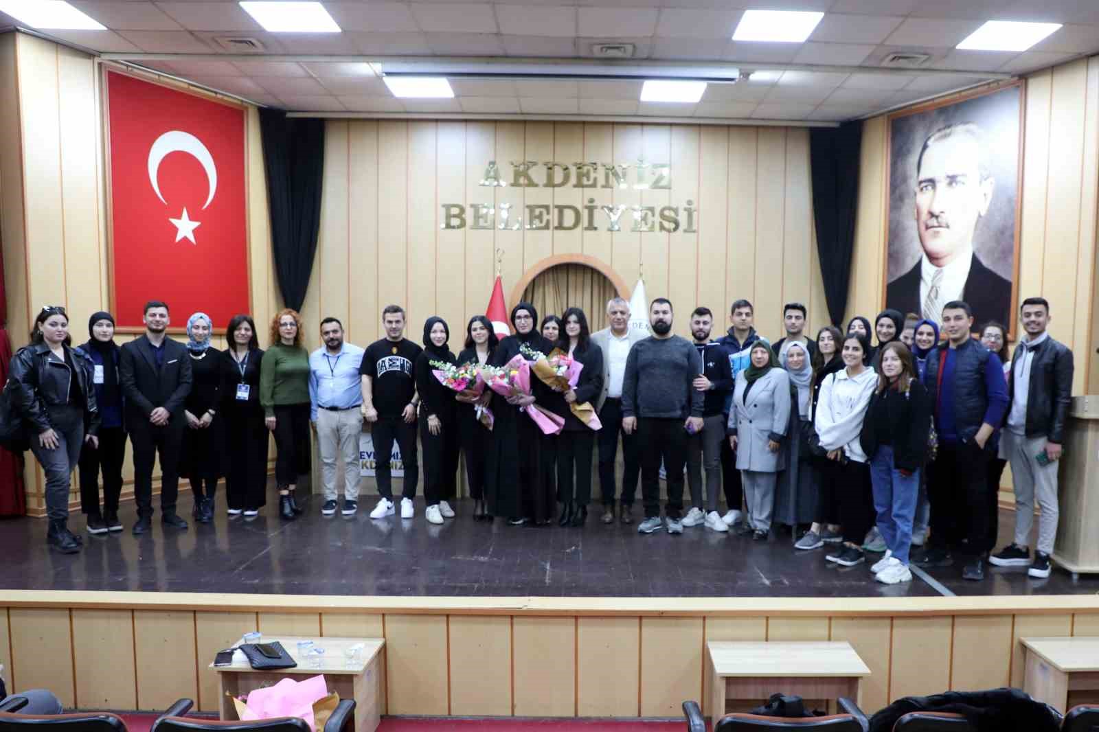 Akdeniz’de öğrencilere yönelik ’Meslek Tanıtım Günleri’ programı düzenlendi