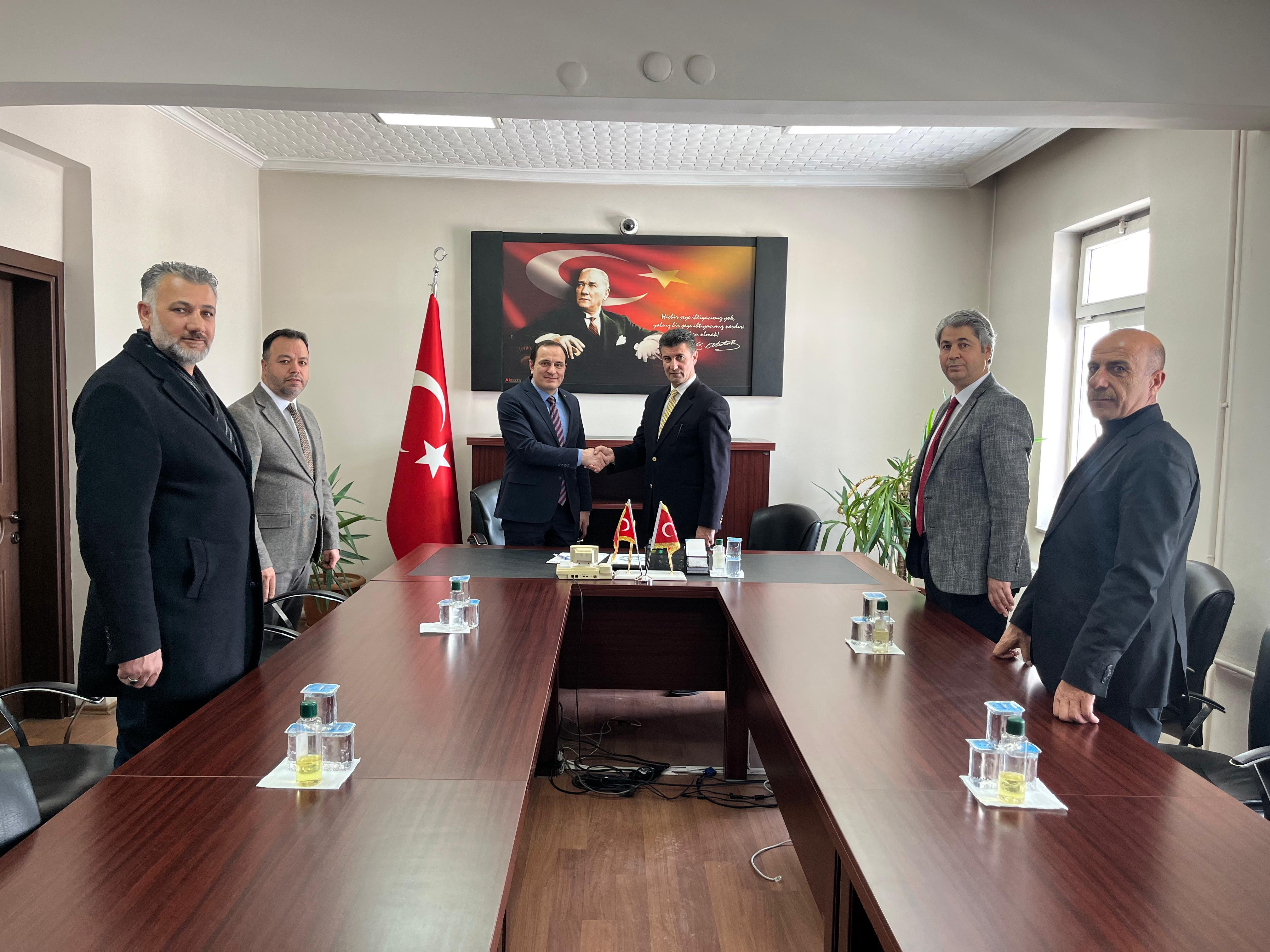 Ferman Yildiramdan Universite Ogrencilerine Buyuk Destek Sehrivan Van Haberleri