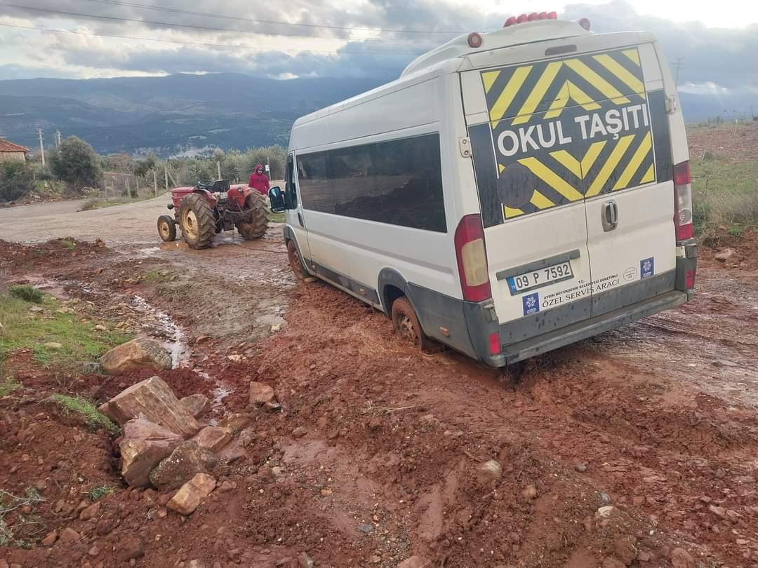 Karacasuda Ogrenci Servislerinin Yol Cilesi