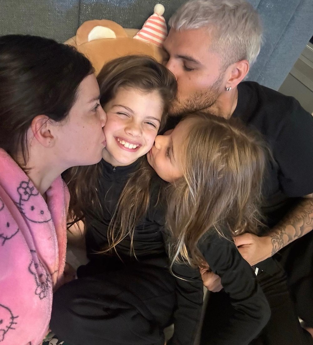 Mauro Icardi ve Wanda Nara: İtalya Seyahati ve Direksiyon Dersi - 1. Foto