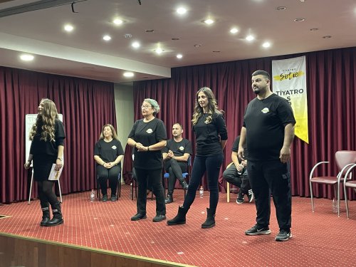 alkislar-alperen-ogretmene-450541-4bfcee0a4329552c1ef233e72c8266e0.jpeg