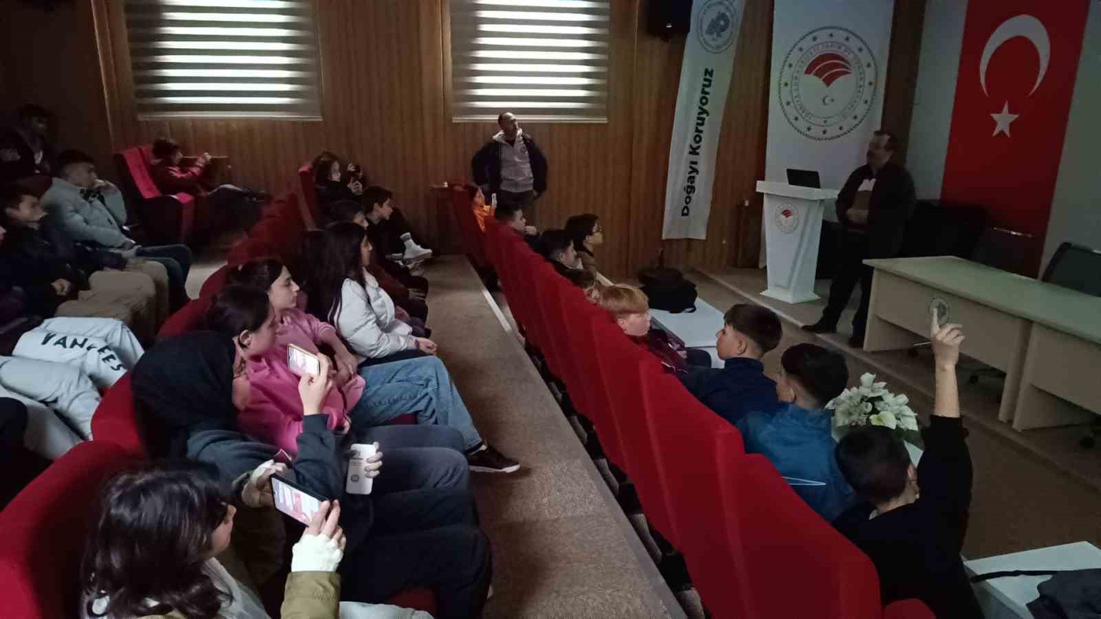 Spil Milli Parkı en kalabalık grubunu ağırladı