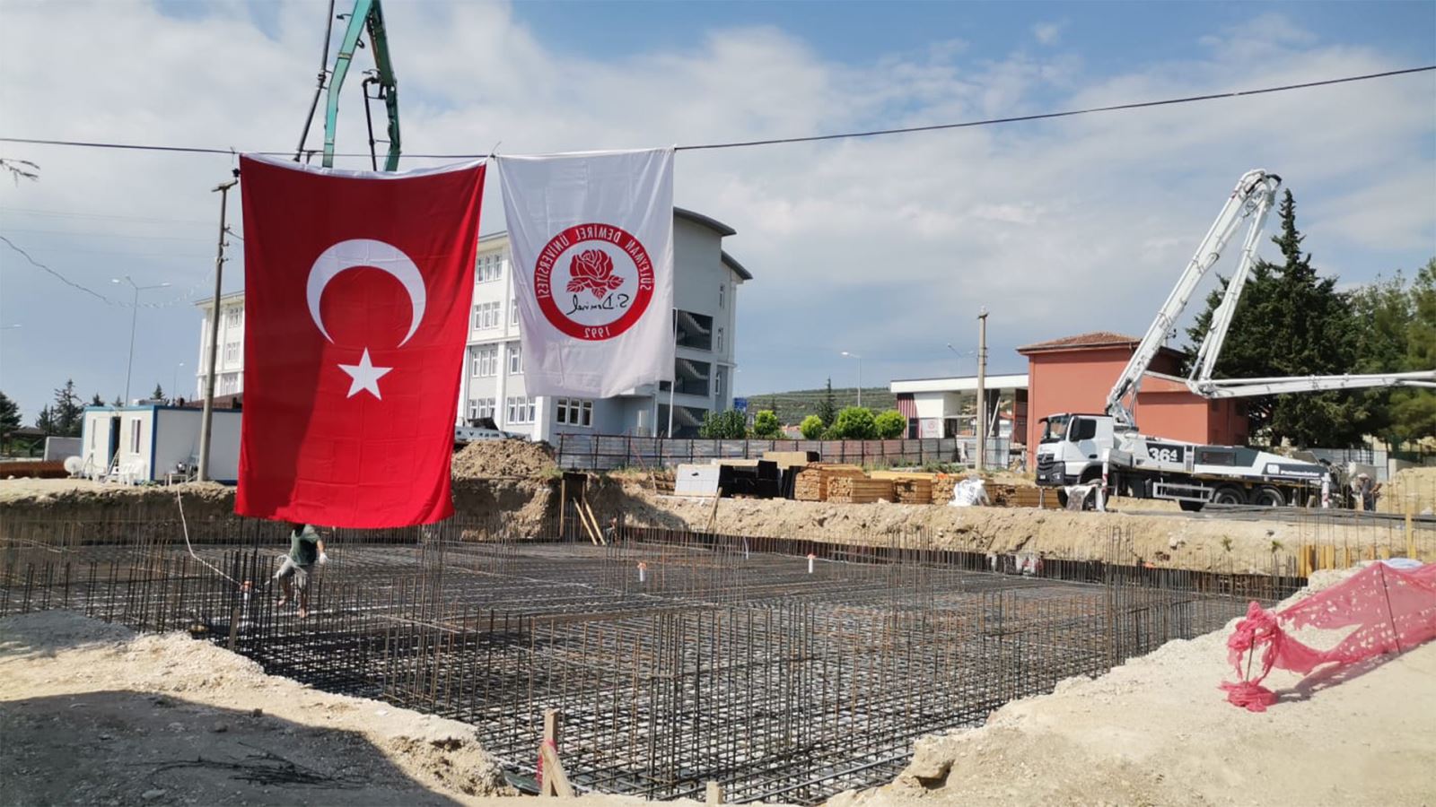 1721436953 280 Egitim Hangari Projesi Yeniden Hayata Gecirildi