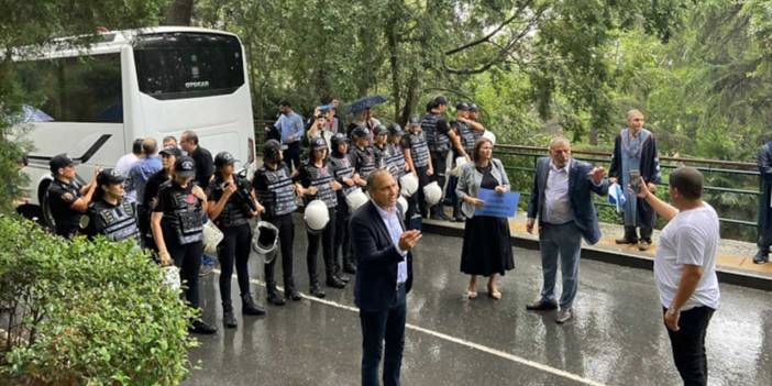 Boğaziçi Üniversitesi'nde Araştırma İzni Reddedilen Prof. Dr. Edhem Eldem Emekliye Ayrıldı Vekiller alınmamıştı: CHP'den Boğaziçi Üniversitesi hakkında suç duyurusu