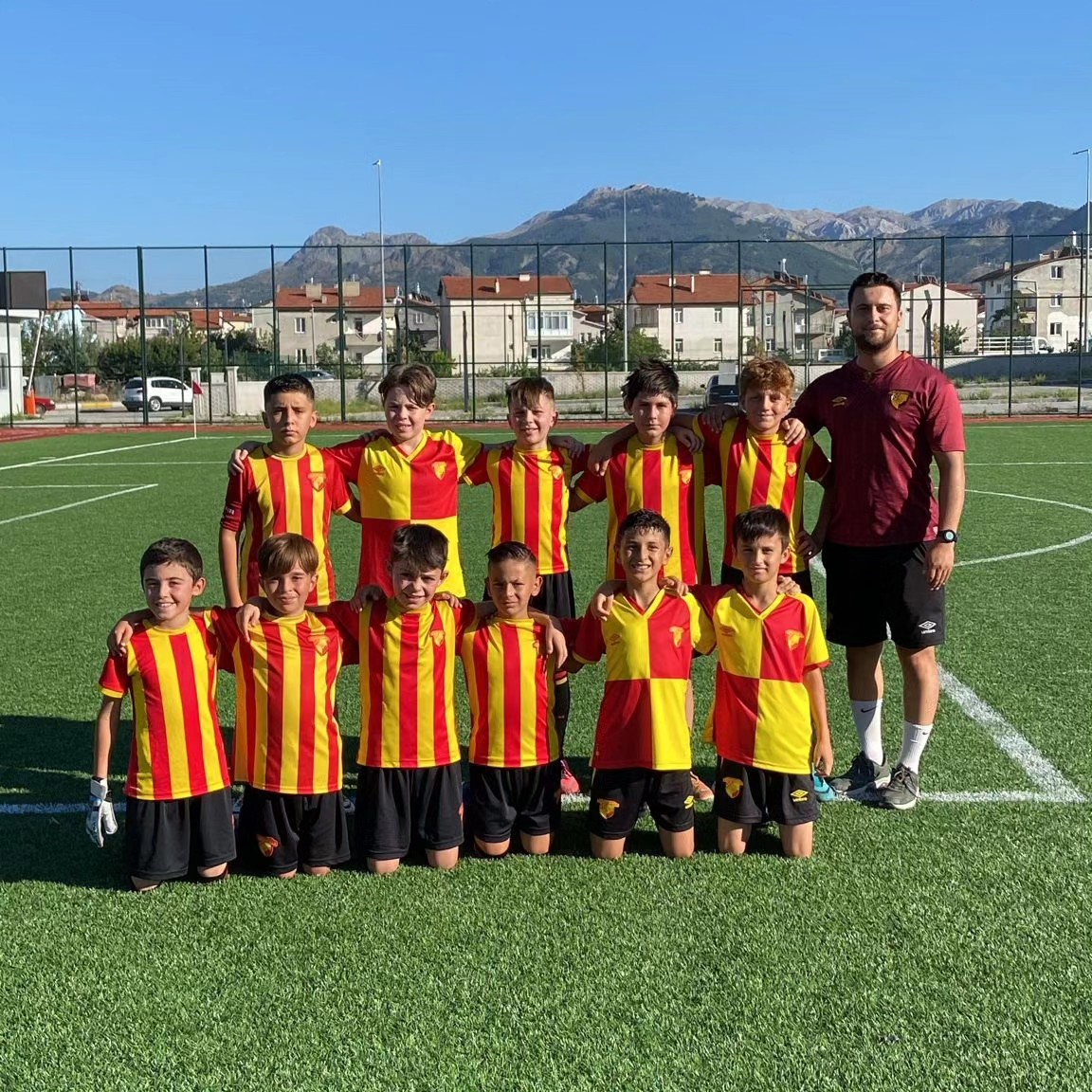 Ispartada Miniklerin Futbol Heyecani