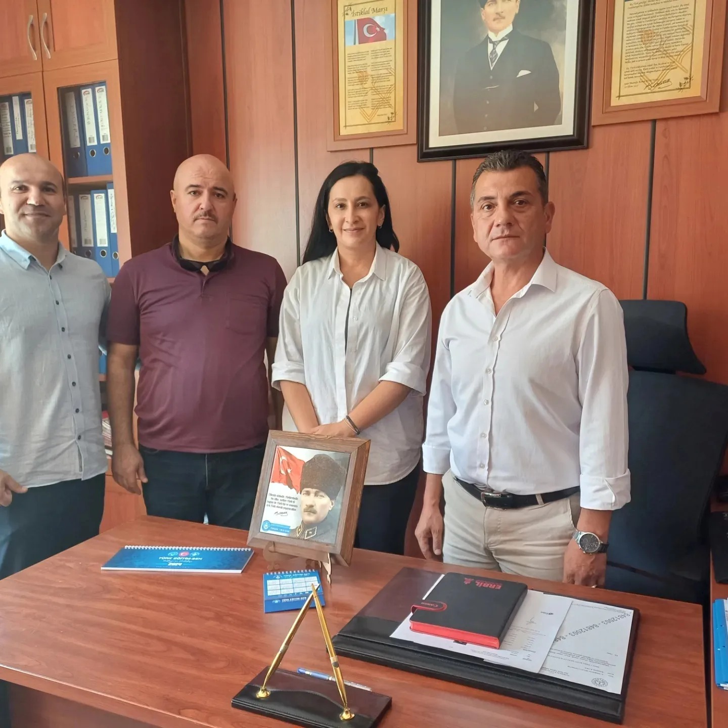 Turk Egitim Sen Eskisehir 1 Nolu Sube Yeni Mudure Nezaket Ziyareti