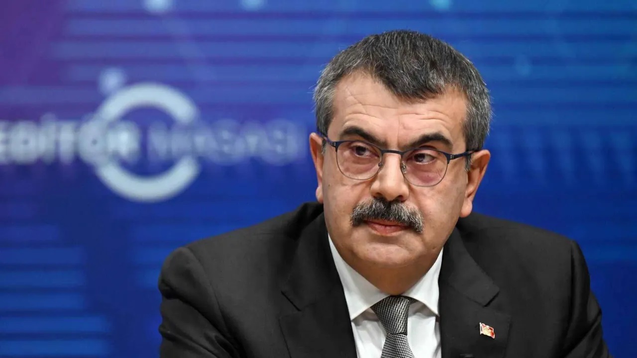 1726964019 Yanlislikla Meydana Gelen Bir Olay Bakan Bayrakin Yaniti