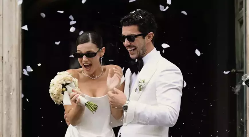 Pınar Deniz ve Eşi Hamile: Mutlu Haberler Ardı Ardına Geldi!Haberin
