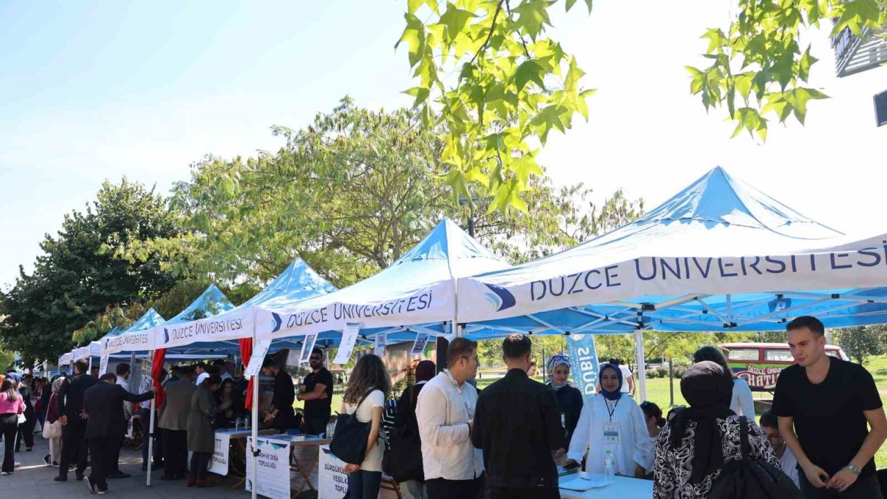 1727247814 Duzce Universitesi Ogrenci Topluluklari Tanitim Gunleri Basladi Vitrin Haber