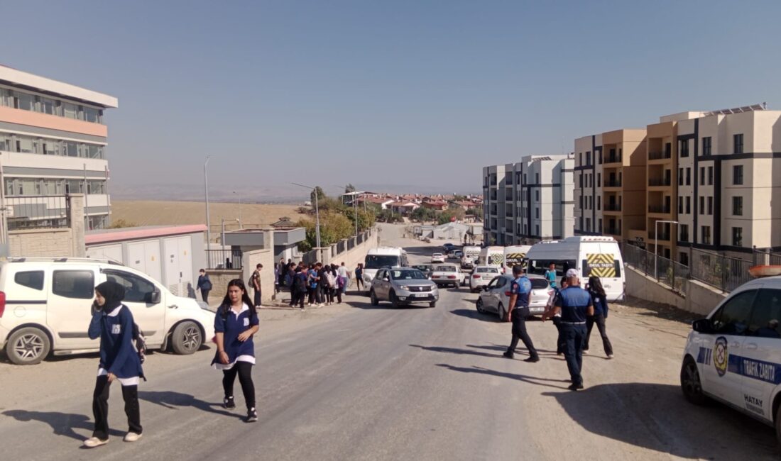 Antakya’da Okul Servisleri DenetlendiHaberin BaşlıklarıAntakya’da Okul Servisleri DenetlendiDenetimlerin AmacıDenetimler ve