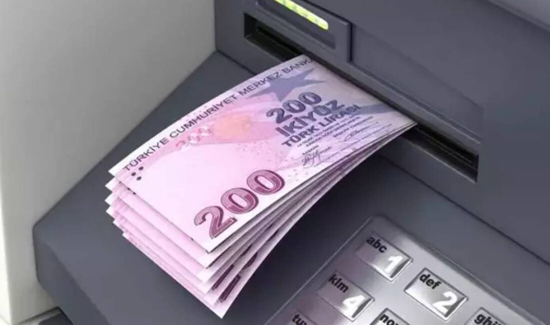Bankalar, ATM’lerde Yalnızca 200 ve 100 TL Banknot KullanacakHaberin BaşlıklarıBankalar,