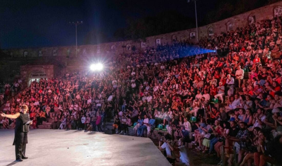 Ayvalık Uluslararası Film Festivali Büyük İlgi GördüHaberin BaşlıklarıAyvalık Uluslararası Film