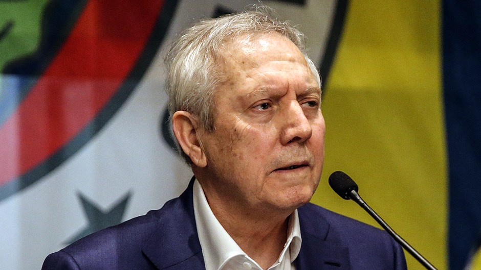 Aziz Yıldırım, Serhat Akın’a Yapılan Saldırıyı KınadıHaberin BaşlıklarıAziz Yıldırım, Serhat