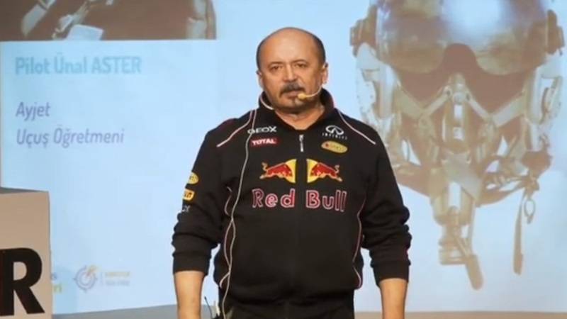 Ünal Aster: Türk Pilotun Hayatı ve Kazada KaybıHaberin BaşlıklarıÜnal Aster: