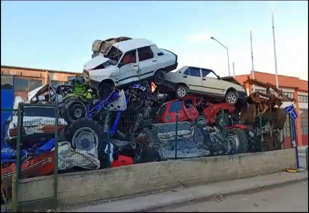 Deprem Magdurlarina Karsi Dolandiricilardan Yeni Bir Hile